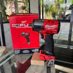 llave de impacto Milwaukee M18  Fuel mid torque